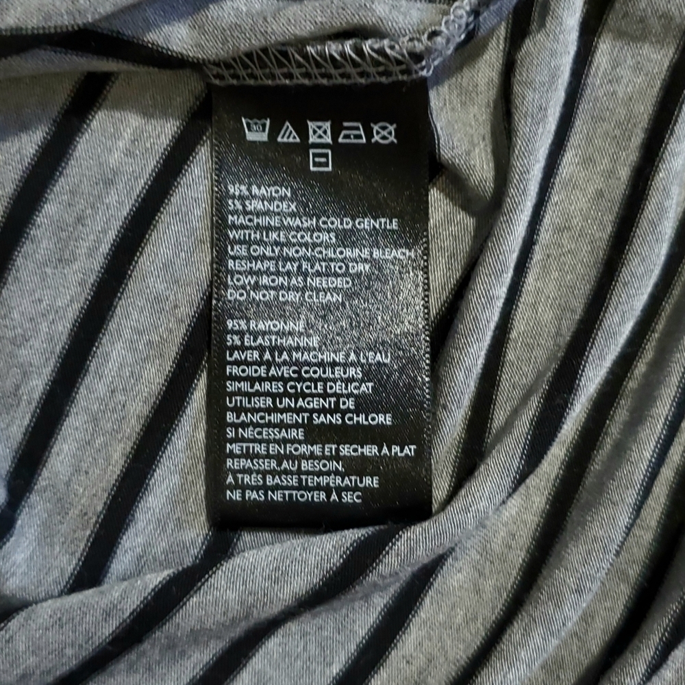 Free People Grey Black Striped Me Oh My V Neck Short Sleeves Bodysuit Size Small - Picture 14 of 14